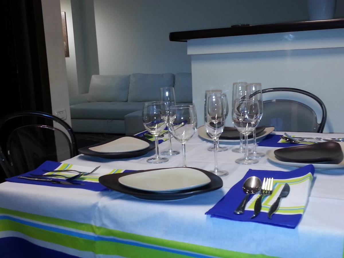 Apartment 3 Rooms Elegant 부쿠레슈티 외부 사진